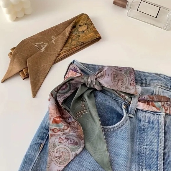 Colorful Abstract Scarf - Picture 12 of 13